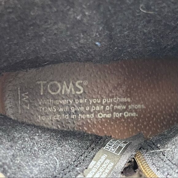 TOMS Desert Gray Suede Wedge Bootie Size 7 - Picture 12 of 15